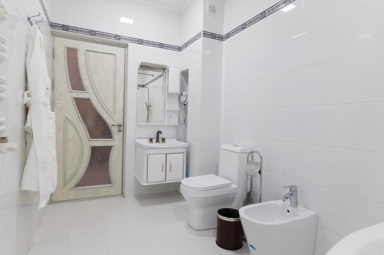 סמרקנד Alexander Hotel מראה חיצוני תמונה